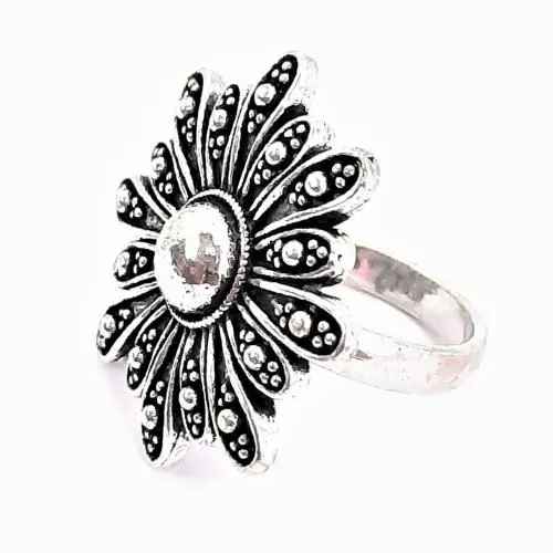 Yash Jewels Emporium Silver-Plated Brass Classic Ring for Women (Silver)