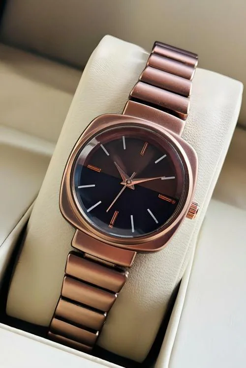 Stojira Unique Fashion Party Wear Professional Look Analog Brown Square Dial Watch for Girls and Women