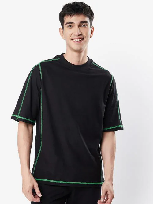 Bewakoof Men's Black High Neck Turtle Neck Short Sleeve Oversized T-shirt