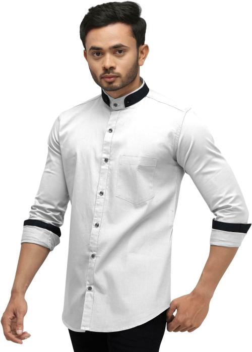 COMBRAIDED...The Heart of Fashion Men White Solid Cotton Blend Shirt (XL)
