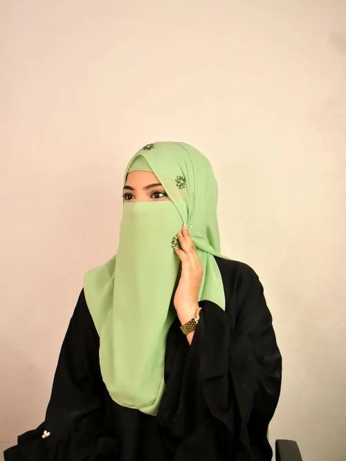 WRAP MY HIJAB Green Luxury Bridal Wedding Wear Hijab Scarf With Stonework