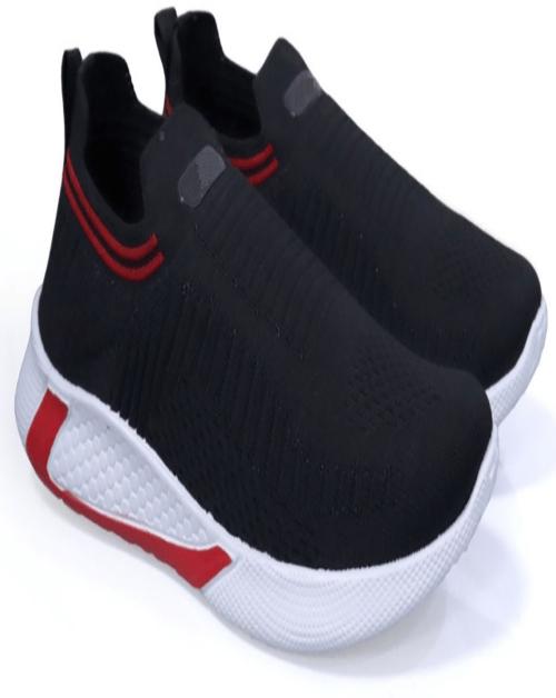 Tollymart Boys and Girls Slip on Walking Shoes (Black)