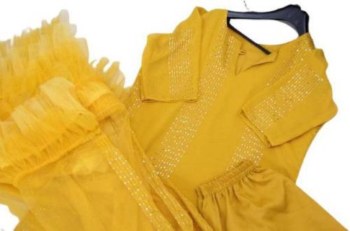 Garment zone Bhakti Creation Solid, Self Design Kurta, Trouser/Pant & Dupatta Set