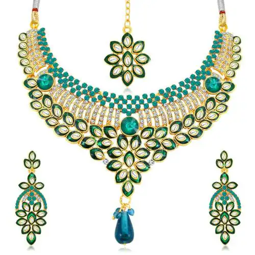 Sukkhi Delightful Gold Plated Kundan Choker Necklace Set For Women