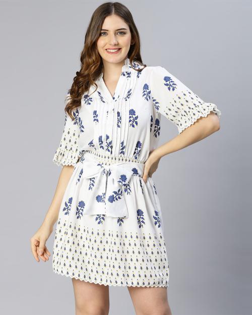 Capative white floral printed smocked & pleated women dress