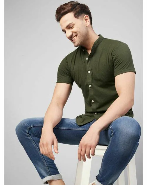 Gritstones Men Olive Green Half Sleeve Cotton Blend Summer Shirts