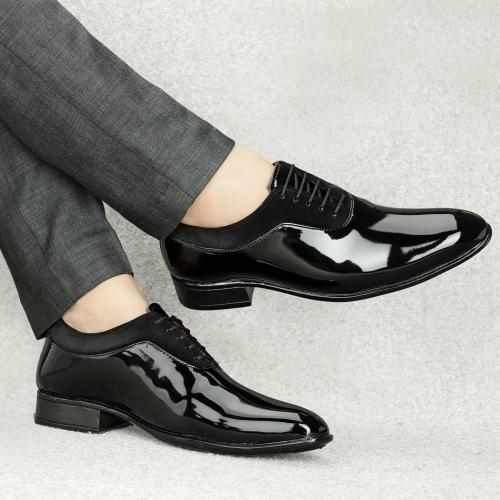 Dunkaston Black Formal Shoes For Men