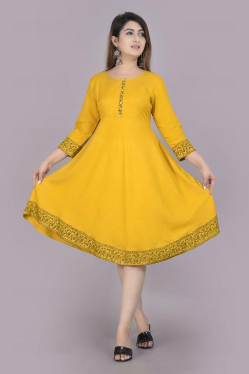 Top 2 Bottom Women Blue Self Design Rayon Anarkali Kurta (XL)