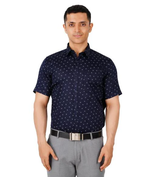 Suman Tex Men Navy Printed Cotton Half-Hand Shirt (M)