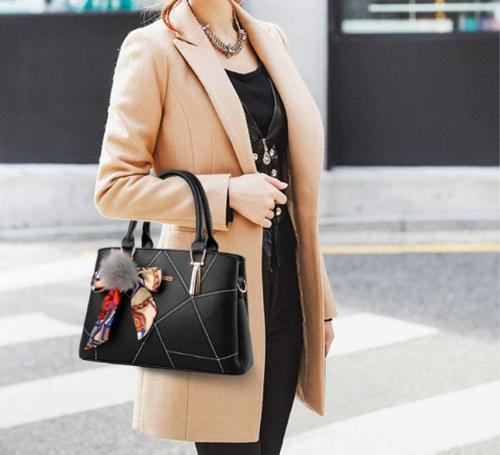 SAKRIT COLLECTIONS Handbag 4 Pockets Shoulder Purses Stylish Ladies Handbag Chain Strap, Girls fashion-Black