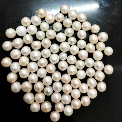 55Carat Natural South Sea Pearl at Wholesale Rate 3.25 Ratti 2.95 Carat Round Shape Moti 1 Pcs