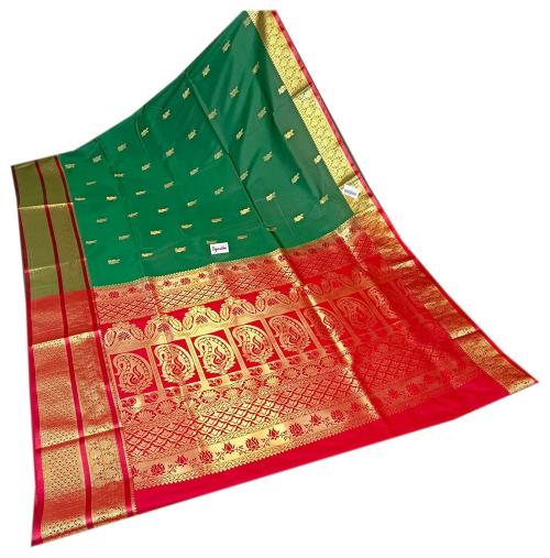 Spewim Women Green Silk Saree