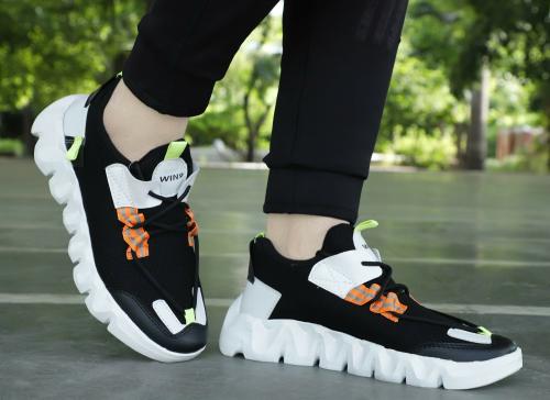 WIN9 Men Black Zigzag Outdoor Casual Lifestyle Shoes