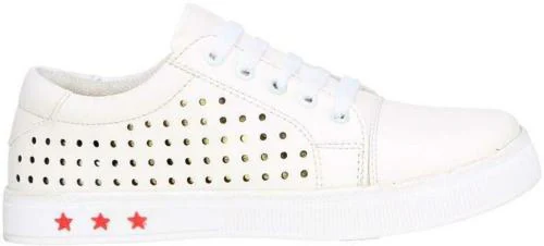 Commander Women White Causal Shoes