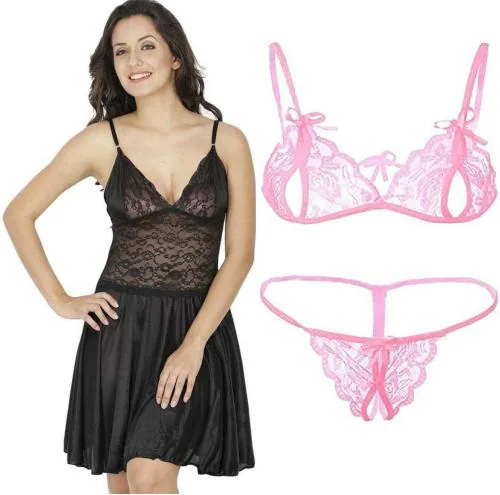Iyaracollection Women Black Self Design Silk Blend, Lace Babydoll Set