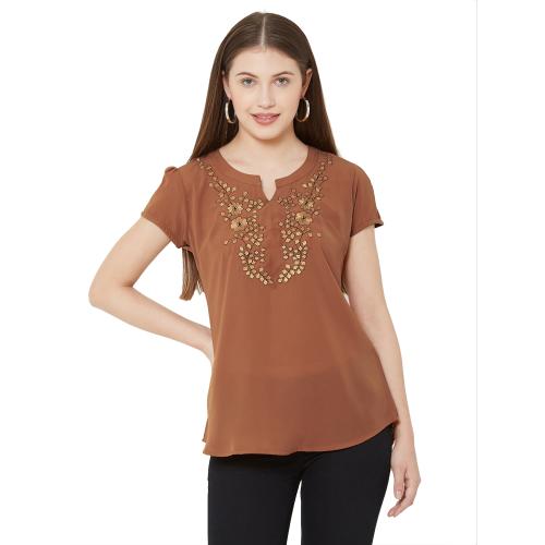 Go.4.it Women's Top with Graceful Embroidery