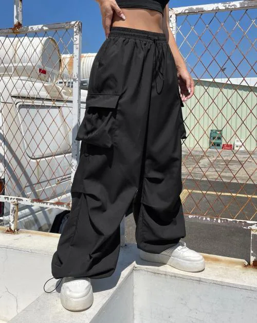 Buynewtrend Black Women Loose Fit Parachute Trousers | High Waist Cargo Trouser Pant