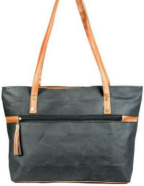 Pomidor Women Tomato Leather Vienna Bag |Made From Tomatoes | Black