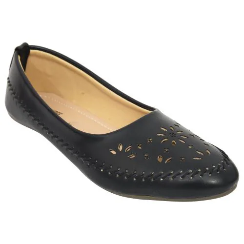 Racecourse Women's Flat Artificial Leather Laser Cut Full Shoe Belly 125 Black