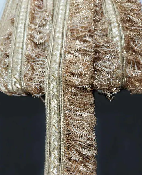 Mezin 1.25 Inch Fulzar Fringes Tassel Decorative Lace Ribbon for Bridal Dupatta (Pearl Mate)