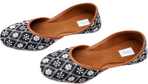 Clorigs Clorigs Chiken Work jutti For Women Jutis For Women (Black)