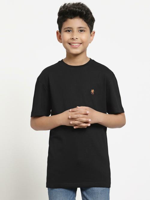 Red Tape Boys Black Solid T-Shirt