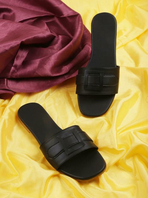 CLOSHO Black Flats for Women