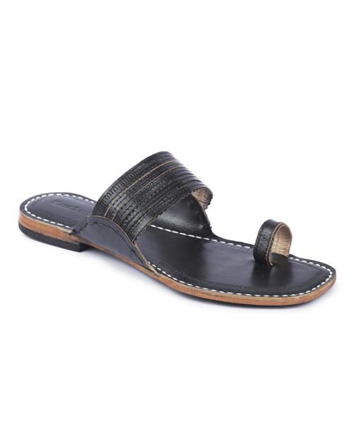 Korakari Stylish Black Toes Chappal