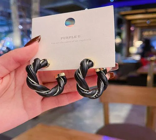 ARZONAI Leather C Hoop Big Twisted PU Wrapped Chunky Leather Earrings for Women & Girls Metal Hoop Earring