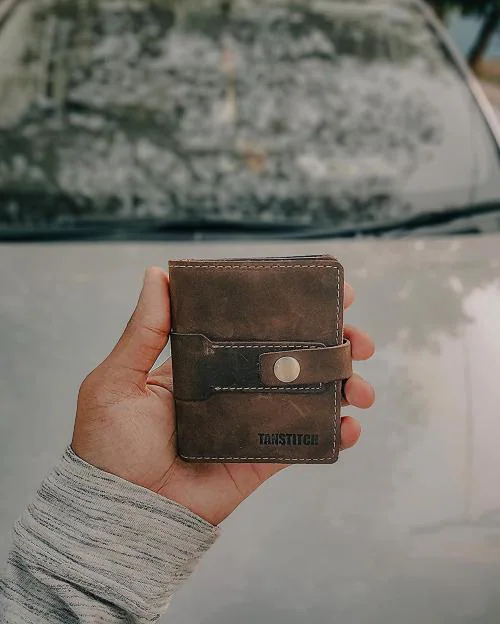 Tanstitch Brown Leather Bifold Wallet For Men