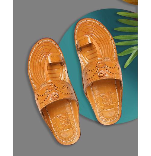 Royal Khwaab Men's kolhapuri chappals 100% genuine leather hardcrafted Stylish,Ethinicwear & Dailywear designed with excellence 100% comfortable.