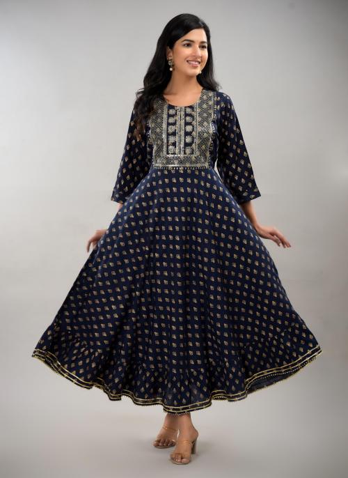 Vastranikhar Women Blue Printed Rayon Kurta