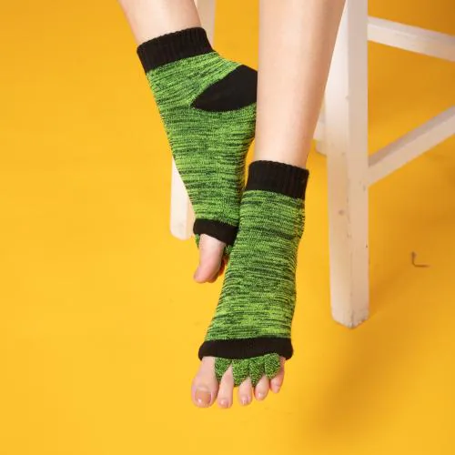 Buy DIRTS Foot Alignment Socks Five Toe Separator, The Ultimate Solution  for Easing Foot Pain, Improving Posture & Increasing Flexibility for Men &  Women, Bunion, Plantar Fascia