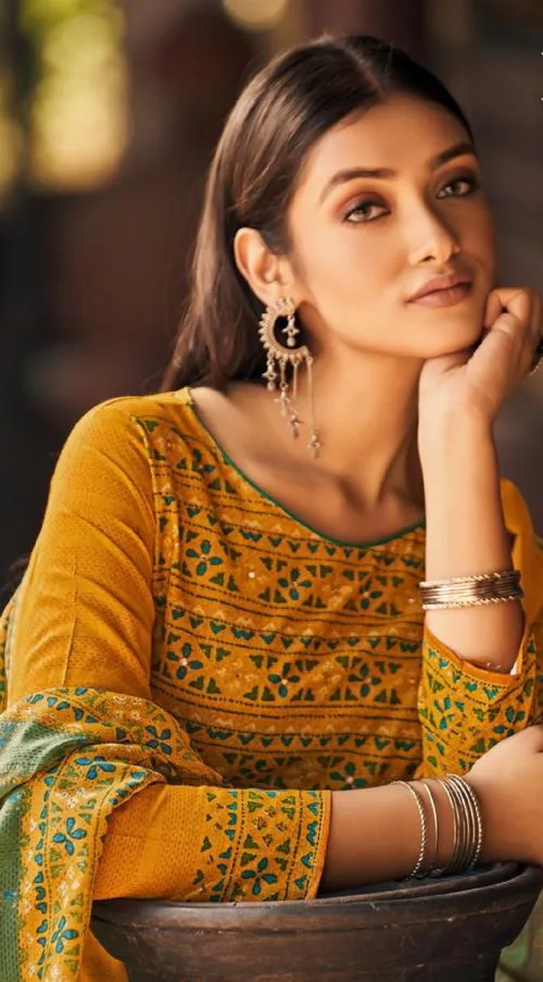 THE JAZZBAAT Women Pure Cambric cotton Unstitched Salwar Suit Dress Material with Cotton Dupatta Unstitched Dress Material For Women (Yellow)