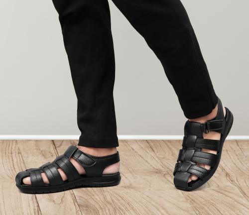Ragnarok Black Casual Sandals For Men