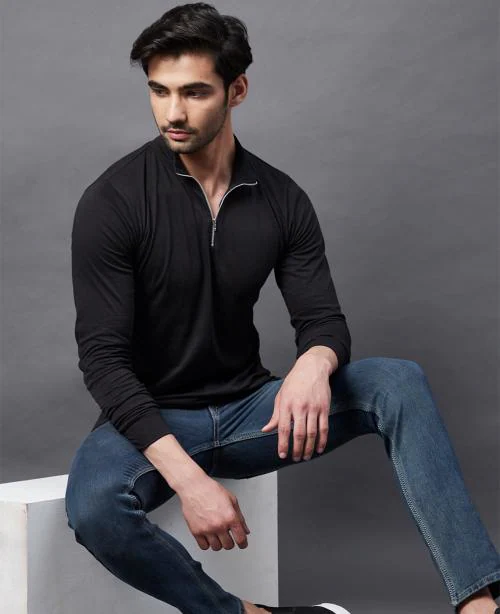 Rigo Men Black Zip Neck Full Sleeve Cotton T-Shirt