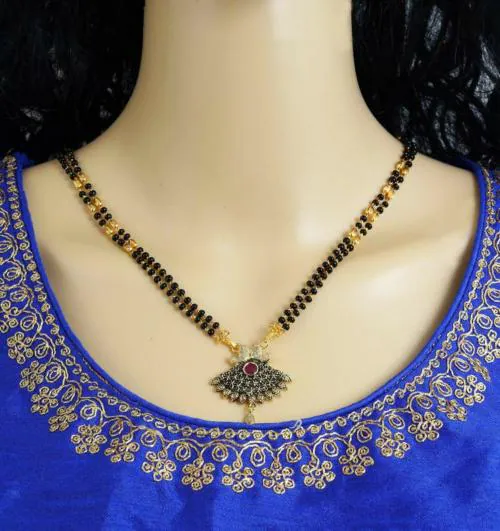 Charms Designer Stylish Collection Gold Plated Black Beads Chain Alloy Mangalsutra ()