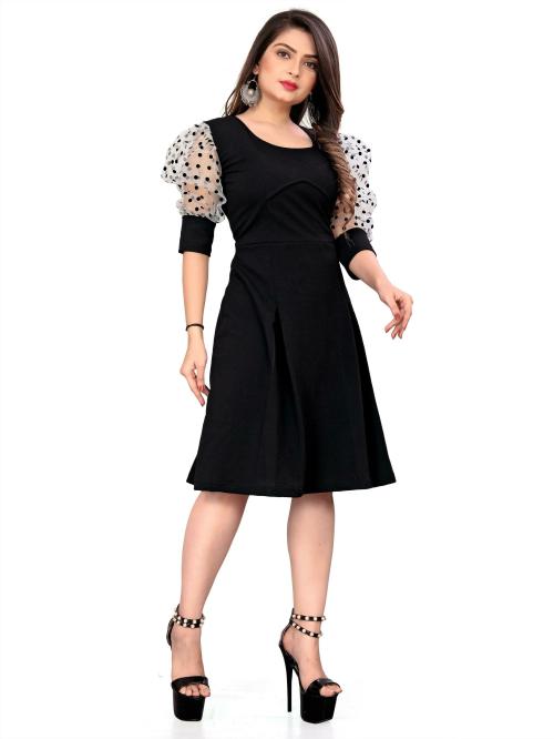 New Bapa Sitaram Women Black Self Design Lycra Blend Bodycon Dress (M)