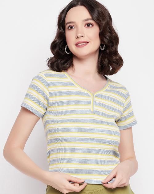 Hang N Hold Women Stried V Neck short sleeves crop top