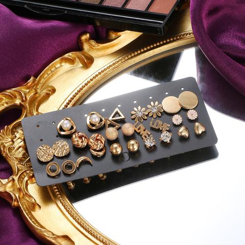 Fashion Frill Stylish Earrings For Women Heart AD Gold Plated Stud Earrings For Women Girls Earrings Set