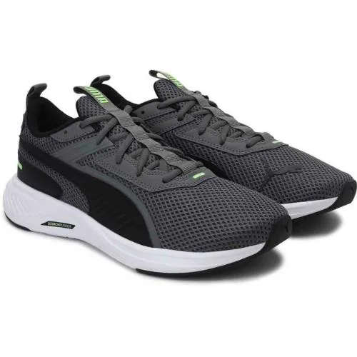 Puma Men Scorch Runner Black Running Shoe