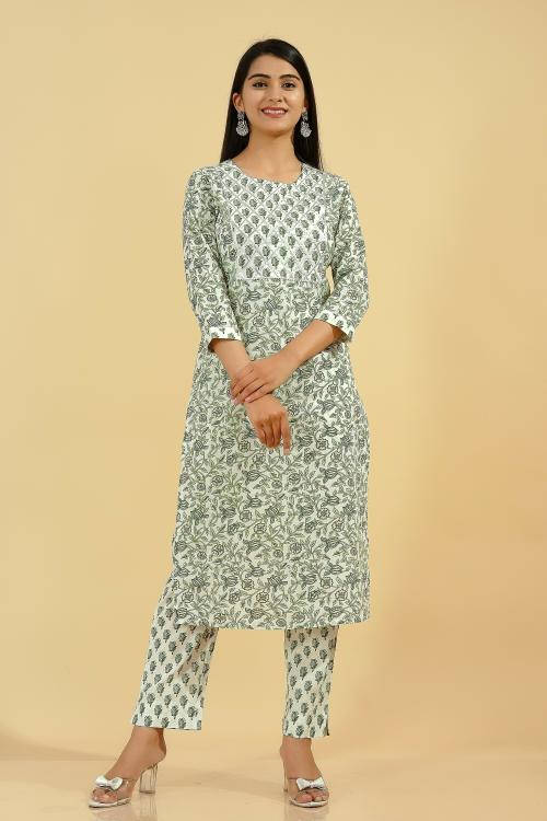 Kipek Women Multicolor Floral Print Pure Cotton Kurta and Pant Set