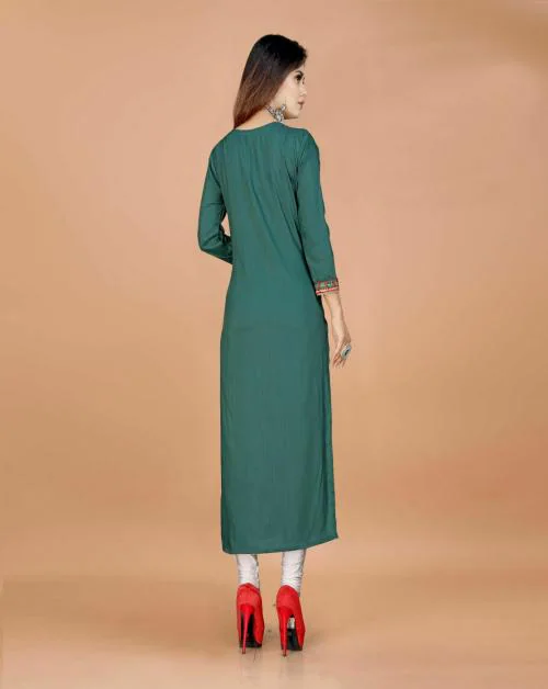 MANIDHAR Green Colour Cotton Rayon Fabric Straight kurta For Women