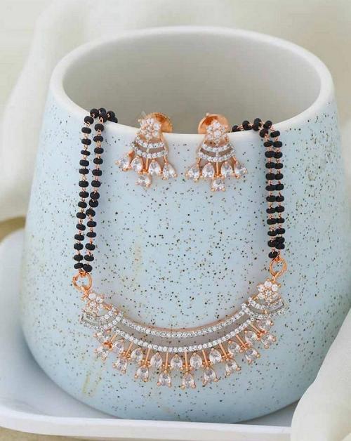 TIYARA Allure Chic Mangalsutras