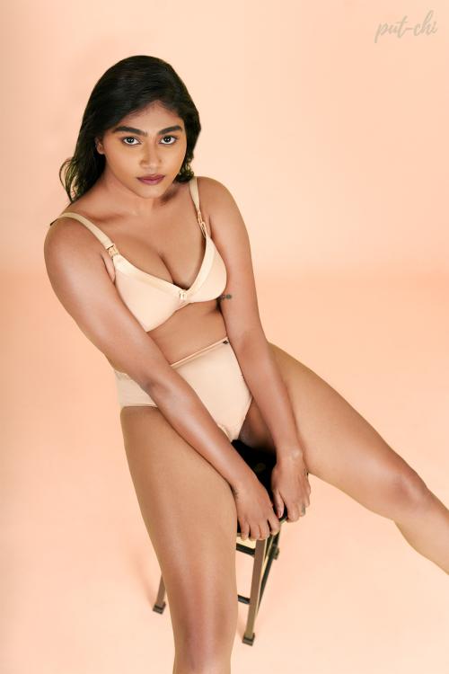 Putchi Women Nakd Non-Padded Maternity Bamboo Bra with Nursing Facility|Pack Of 1,3 & 5|