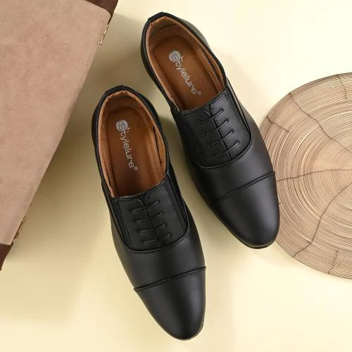 Stylelure Lace-Up Look Slip-on Mocassins for Men  (Black)