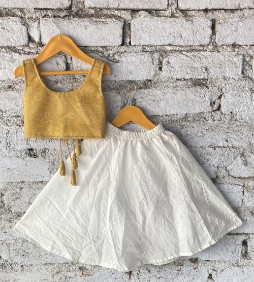 Anneca kids Baby Girls Lehenga Choli Ethnic Wear wedding, Self Design Lehenga & Crop Top