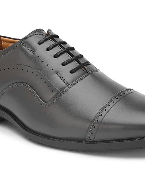 Fashion Victim men leather formals/Men's Elegant and Professional Formal Shoes: Comfortable, Stylish, and Durable
