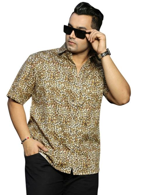 GUNIAA Animal Print Party Wear Half Shirt Men's Plus Size