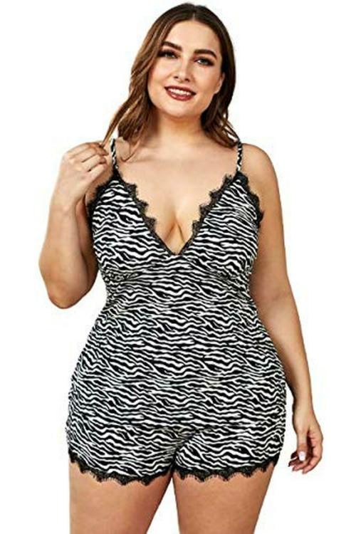 Plus Curvves Plus Size Zebra Print Camisole Shorts Pajamas Set - 5XL Size